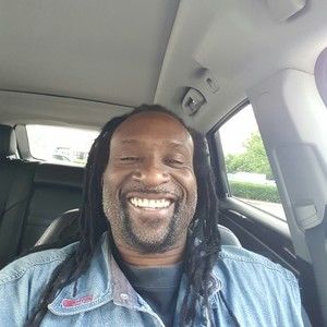 Meet your Posher, Roy